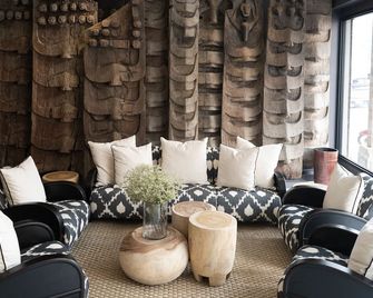 The Bridge An Eclectic Luxotel - Chiang Mai - Lounge