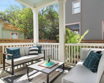 Luxe Home with Back Patio Near Frenchmen - New Orleans - Balcony