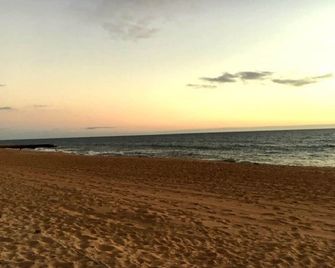 Quarteira Beach Holidays - Quarteira - Plage