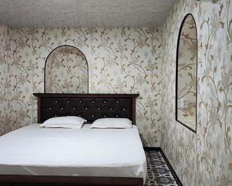 Graf - Hostel - Bukhara - Bedroom