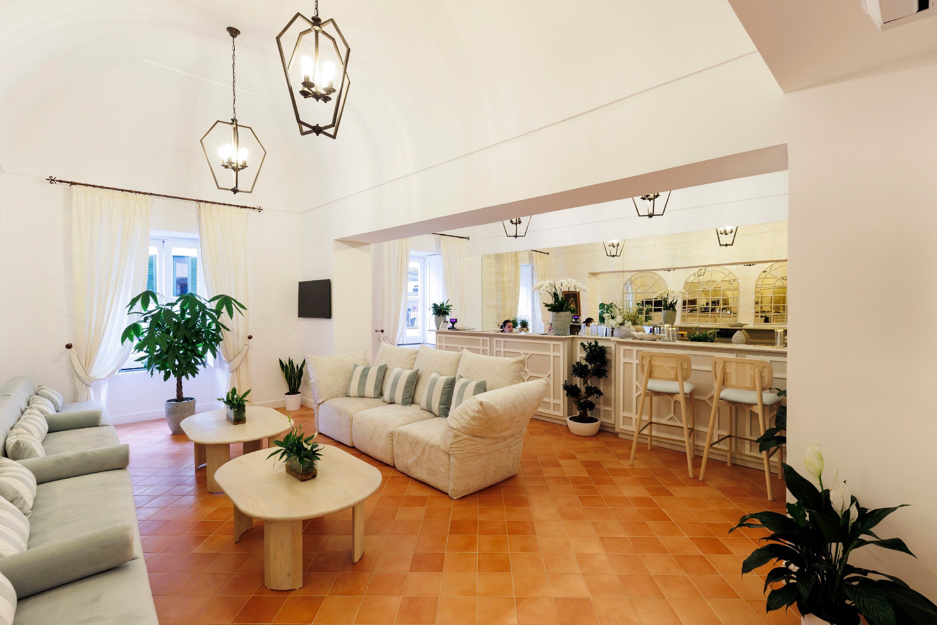 ي امالفي هوسبيتاليتي - امالفي - غرفة معيشة