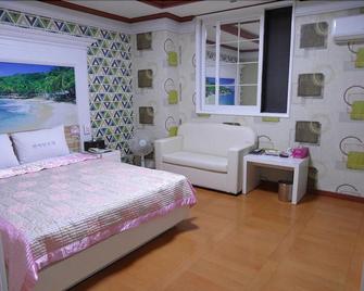 Manhattan Hotel - Gwangju - Habitación