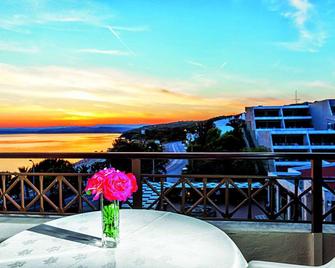 Xenios Theoxenia Hotel - Ouranoupoli - Parveke