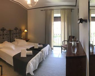 Casa Rural El Aguila - Montemolín - Schlafzimmer