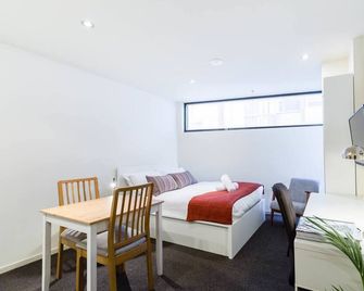 Simple on Swanston - A Central Student Accom Studio - Melbourne - Habitación
