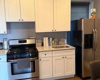 Fully Private 2-bedroom Luxury apartment in Brooklyn - بروكلين - مطبخ