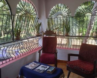 Jes Guest House - Majorda - Balcony