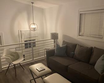 New listing-new construction near the beach! - Mount Pleasant - Living room