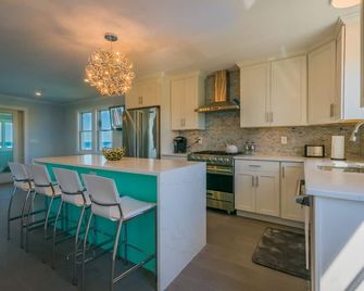 12 Salt Marsh Road East Sandwich - Cape Cod - East Sandwich - Kitchen