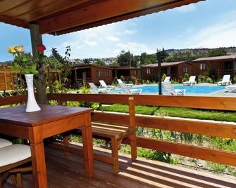 Woodentowns-Ahsap Evler - Bitez - Bazén