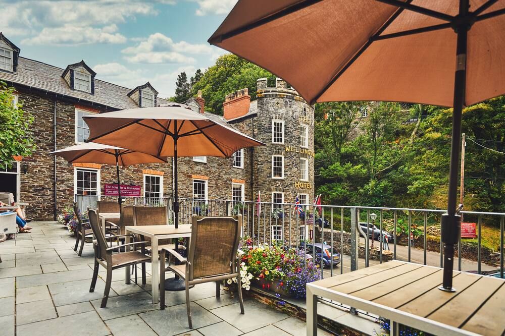 Wellington Hotel - Boscastle - Patio