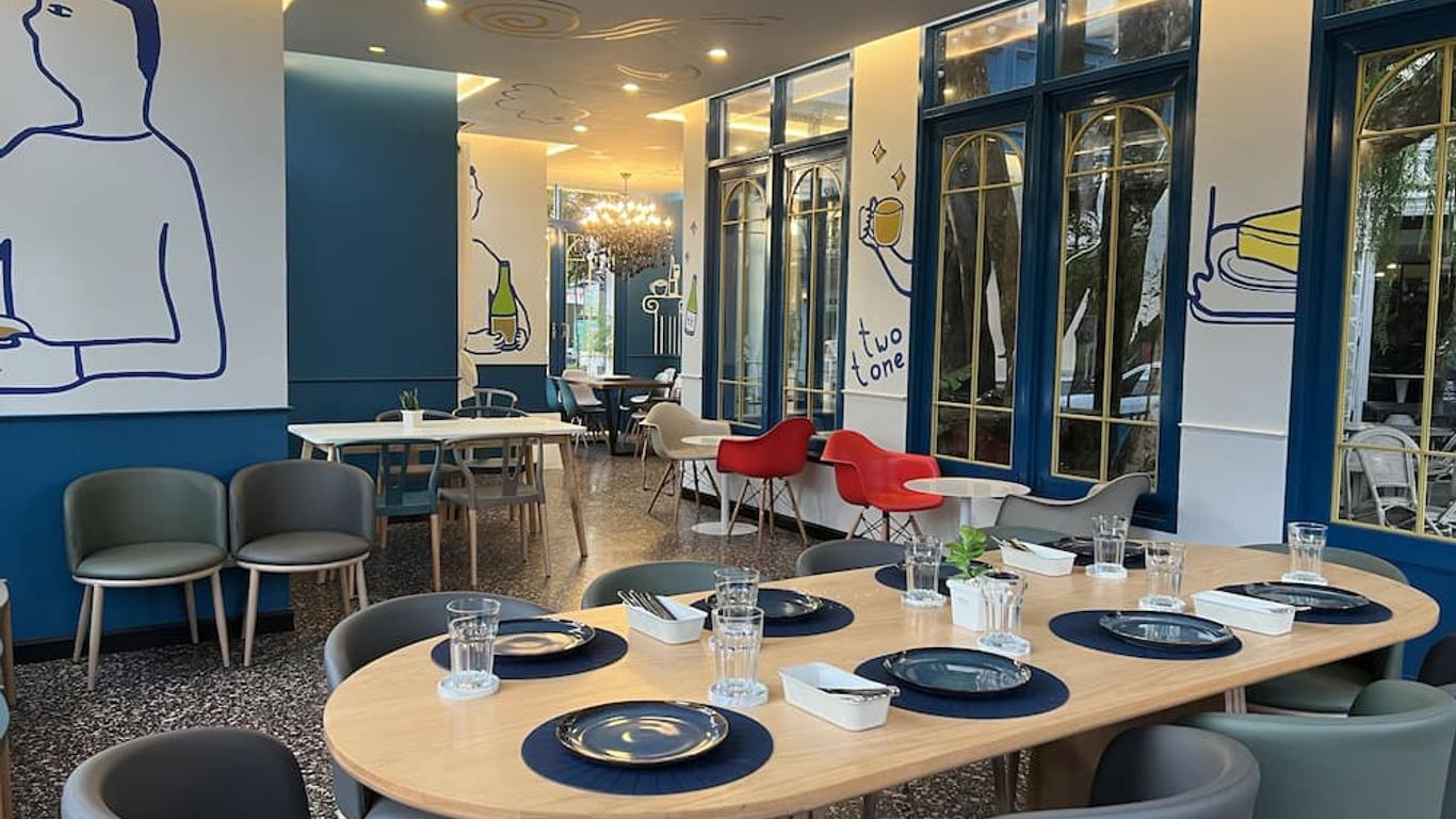 بي آر إس هوتل