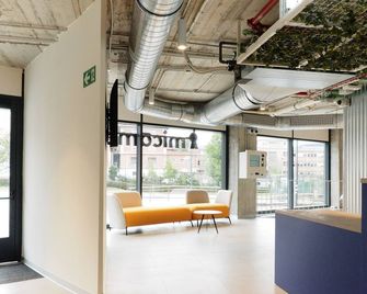 Micampus San Mamés Students Residence - בילבאו - לובי