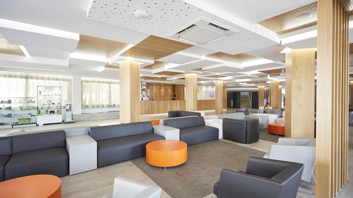 إنفيسا هوتل إيس بلا - أدلتس أونلي