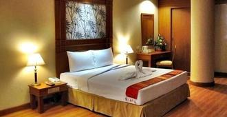 Friendlytel Hotel - Hat Yai - Bedroom