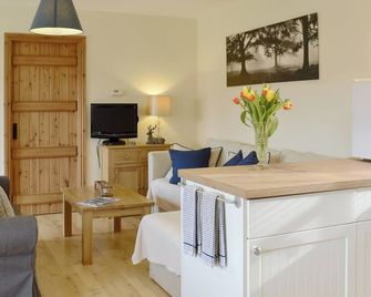 2 bedroom accommodation in Bleatarn, near Kirkby Stephen - Appleby-in-Westmorland - Huiskamer