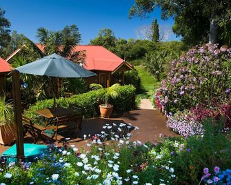 Jacaranda Park Holiday Cottages - Norfolk - Patio