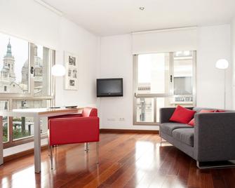 Apartamentos Sabinas El Pilar - Zaragoza - Sala de estar