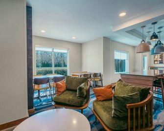 Fairfield Inn & Suites by Marriott Atlanta Kennesaw - Kennesaw - Lobby