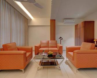Hotel Hari Govindas Mysore - Explore the Heart of Mysore - Mysore - Huiskamer