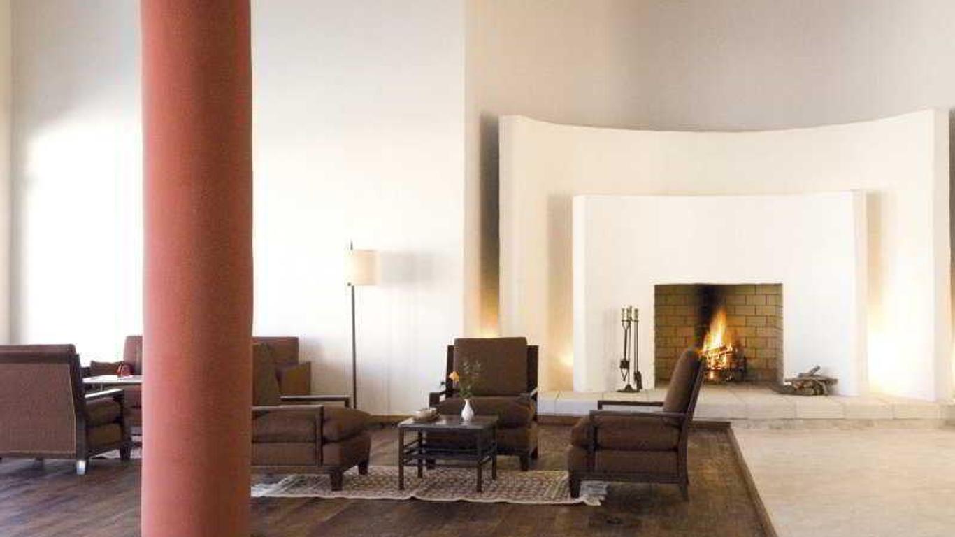 فندق فيلا نوريا الحمامات