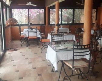 Le Dakan - Saly - Restaurante