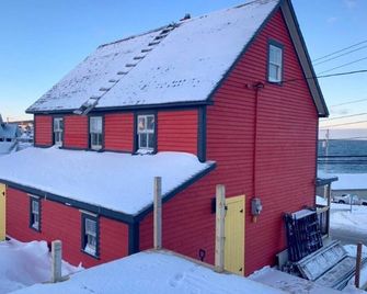 Ocean view Historical Ellis Saint House - Bonavista - Edificio