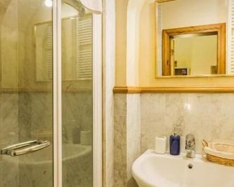 B&B Cavour10 Firenze - Firenze - Kylpyhuone