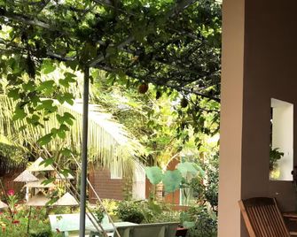 Phuc Sinh Homestay - Ben Tre - Patio