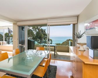Apartment 7 Kalimna - Lorne - Dining room