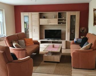 Ferienhaus-Naturblick - Hillesheim - Wohnzimmer
