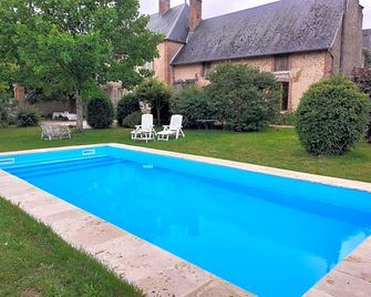 Ancien Presbytère - Vierzon - Pool