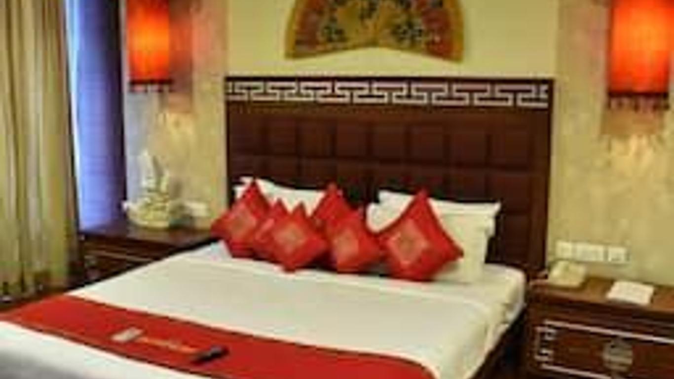 The Platinum Hotel