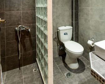 Halkidiki Greek Pride Themelis Studios - Fourka - Salle de bain