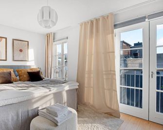 Haven - Popular 2-bdr Apt in Central Copenhagen - Copenhagen - Living room