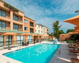 Courtyard by Marriott Montgomery Prattville - Prattville - Piscina