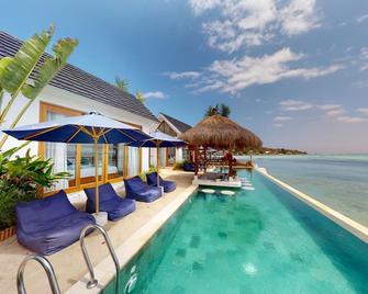 Segara Seaside Resort - Nusa Penida - Pool