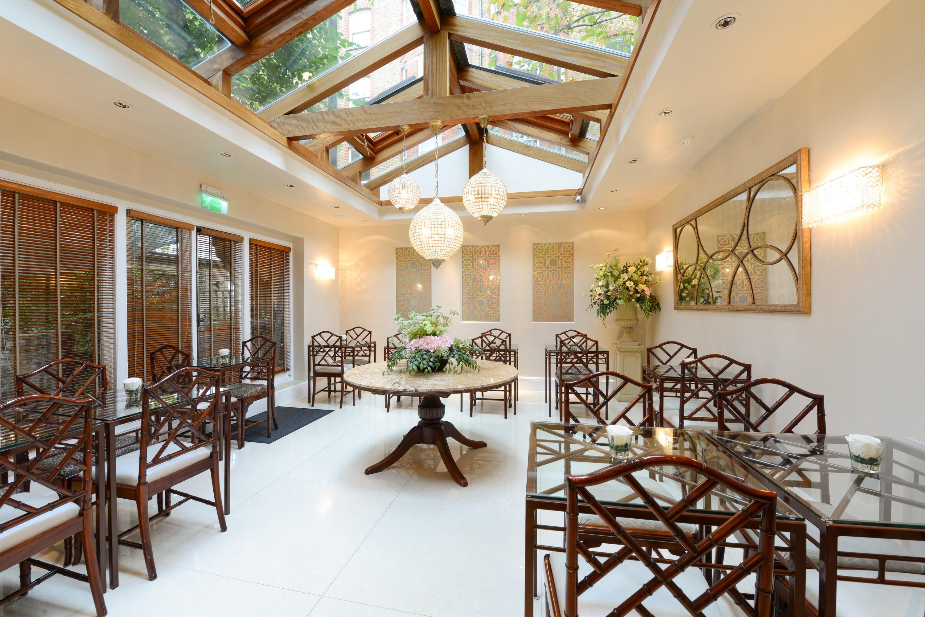 Restaurant view of Twenty Nevern Square Hotel