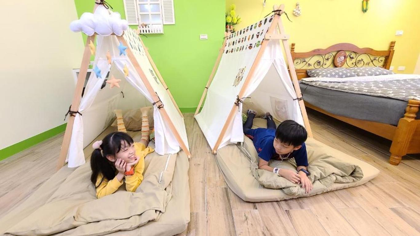 타이난 리틀 데이