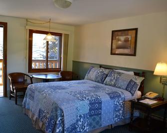 Kancamagus Lodge - Lincoln - Bedroom