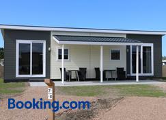 Hotel Chalets Middelburg - Middelburg - Gebouw