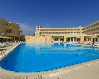 Les Colombes - Hammamet - Piscina