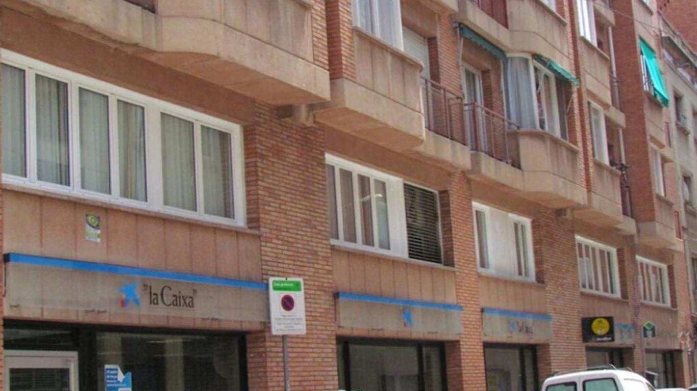 Barcelona City North Hostal