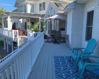 1-bedroom guesthouse with sunroom and gas fireplace on Bloom Farm in Doylestown - Doylestown - Balcony