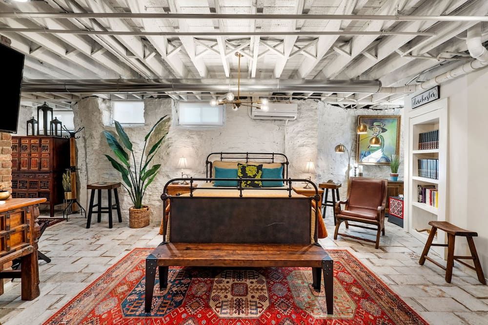 The Boiler Room - Close to Subway & Downtown. - بوسطن - غرفة معيشة