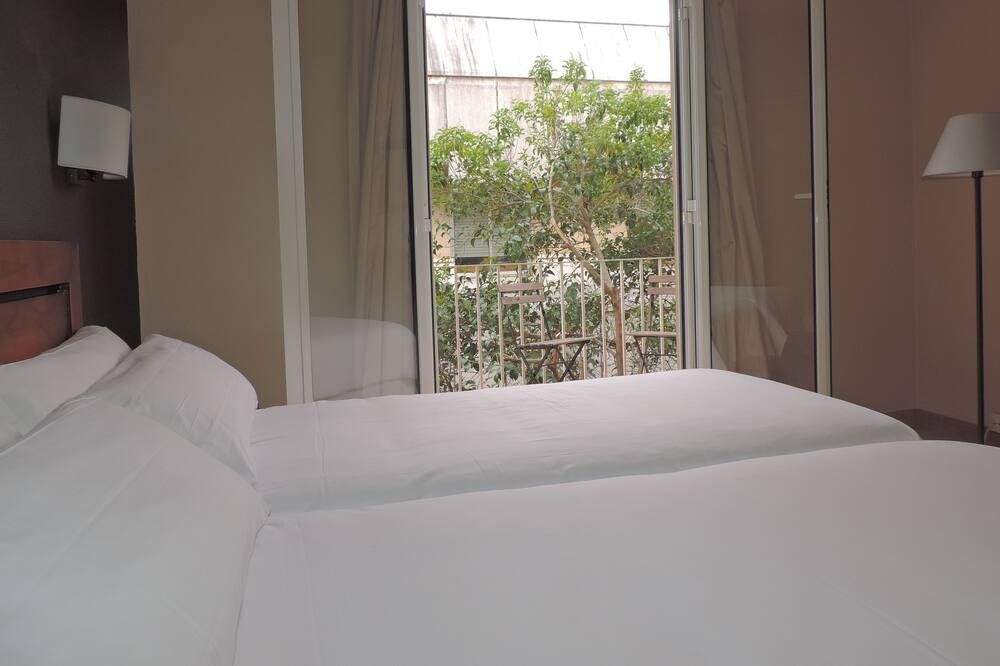 Hotel Puerta de España - La Jonquera - Habitación