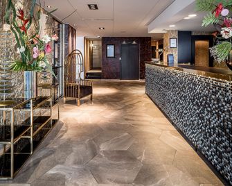 Alexander Hotel - Noordwijk - Resepsjon