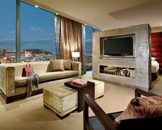 Hyatt Regency Barcelona Tower - L'Hospitalet de Llobregat - Living room