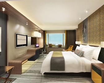 Royal Plaza Hotel - Hongkong - Schlafzimmer