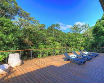 Chambers Wildlife Rainforest Lodges - Atherton - Balcony